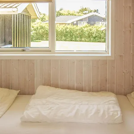 Holiday home 3 Bedroom Cozy In Humble *